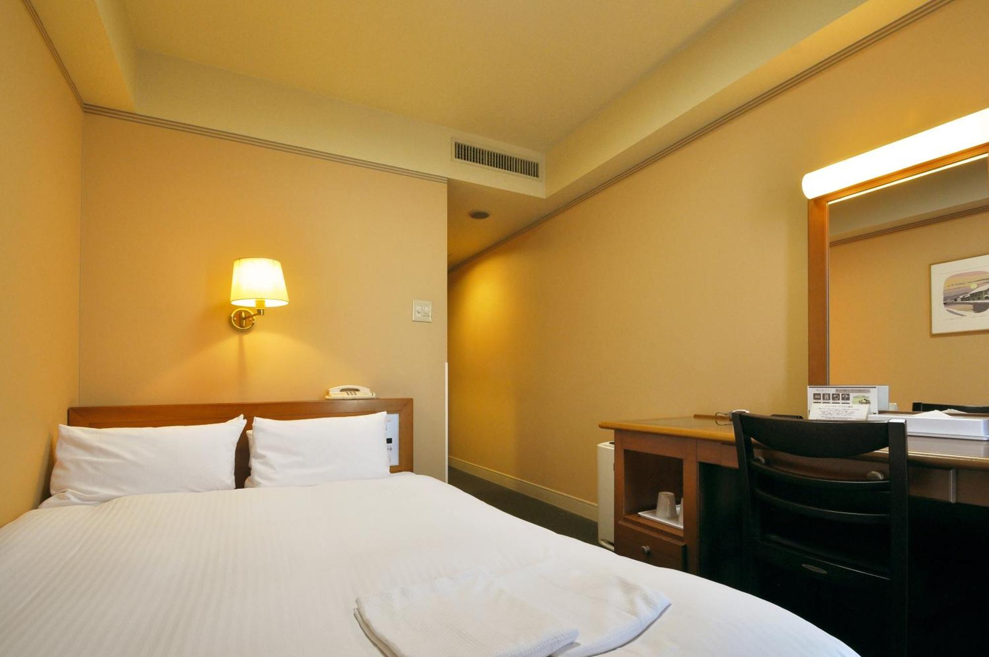 โรงแรม โรงแรมไลฟอร์ต 4*
